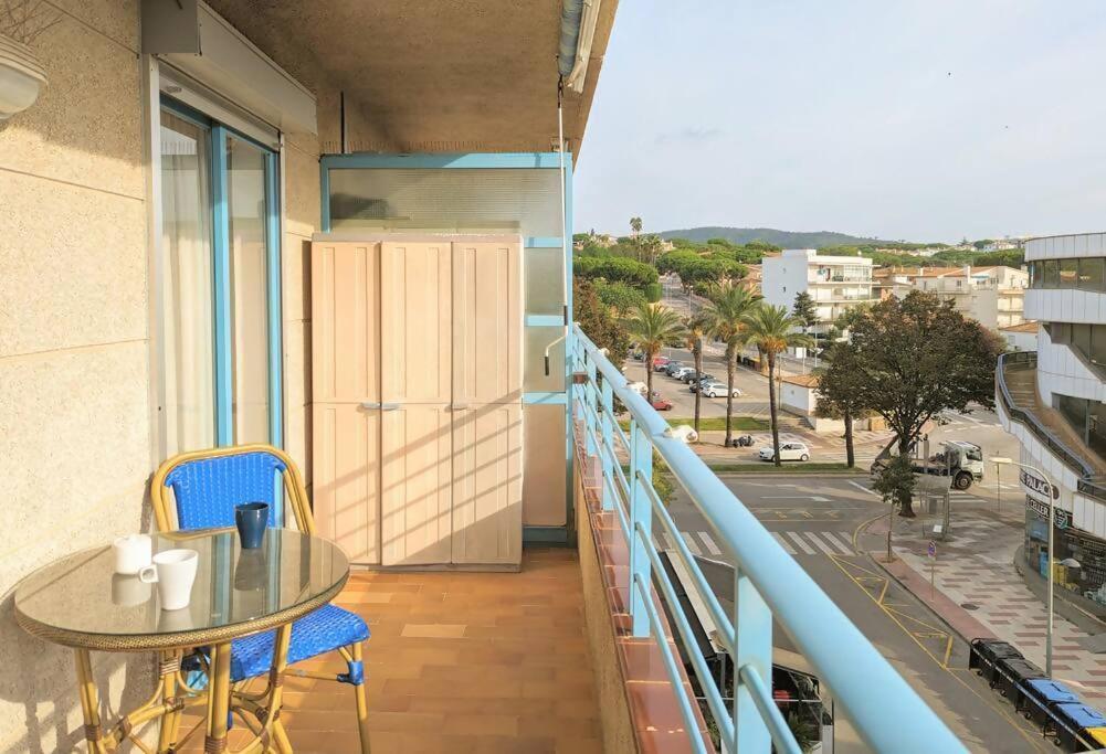 Apartamento Piscina En Platja Daro By Host&Joy Platja d'Aro  Exterior foto